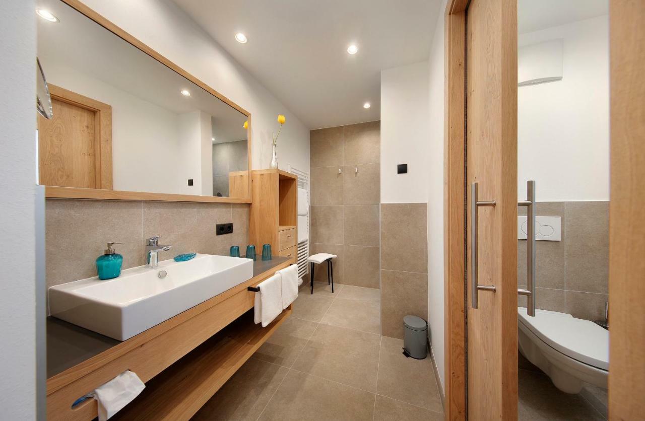 טירולו Appartement-Hotel Anthea מראה חיצוני תמונה