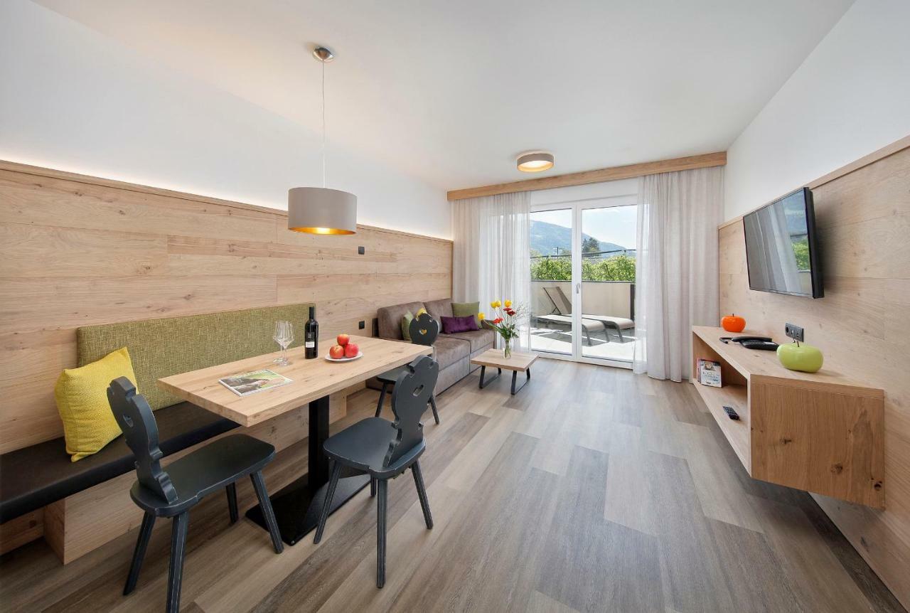 טירולו Appartement-Hotel Anthea מראה חיצוני תמונה