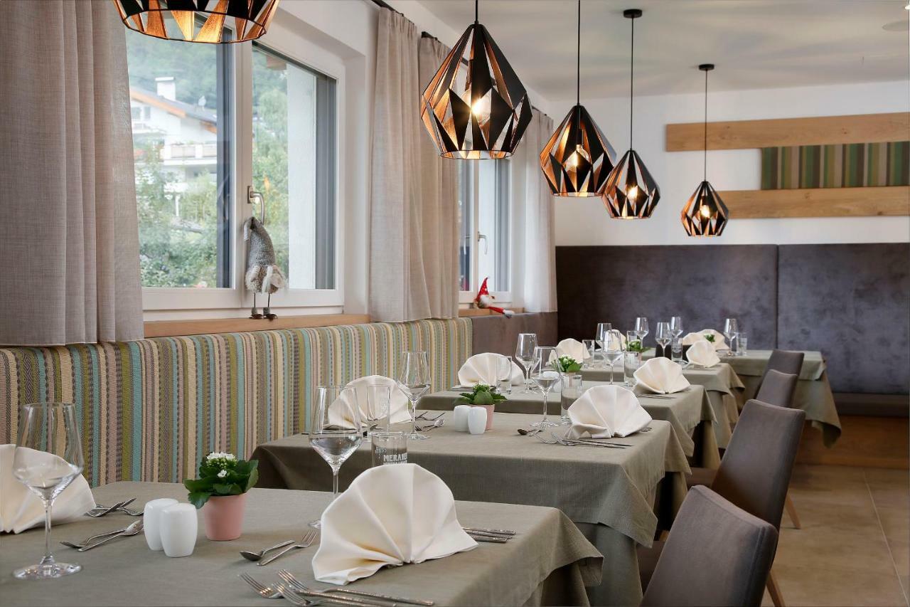 טירולו Appartement-Hotel Anthea מראה חיצוני תמונה